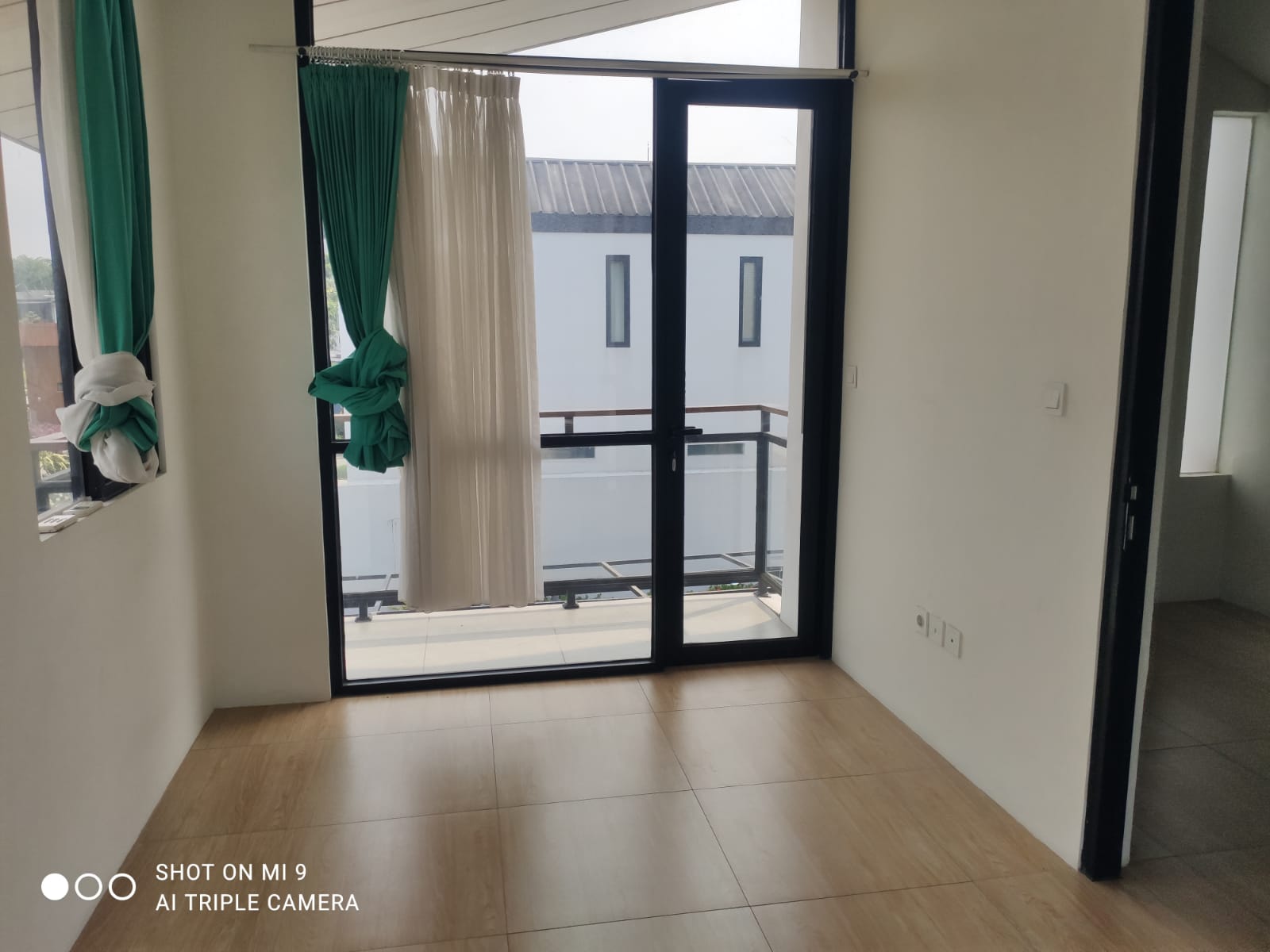 Disewakan Rumah di Waterfront Lippo Cikarang